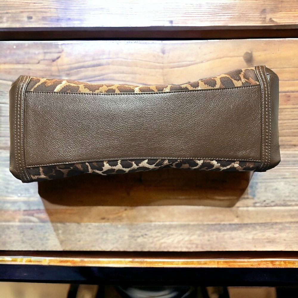 Coach Dark Brown Leopard Print Canvas and Leather Park Chain Ocelot Tote - Picture 8 of 12